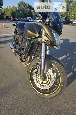 Мотоцикл Без обтекателей (Naked bike) Honda CB 600F Hornet 2010 в 