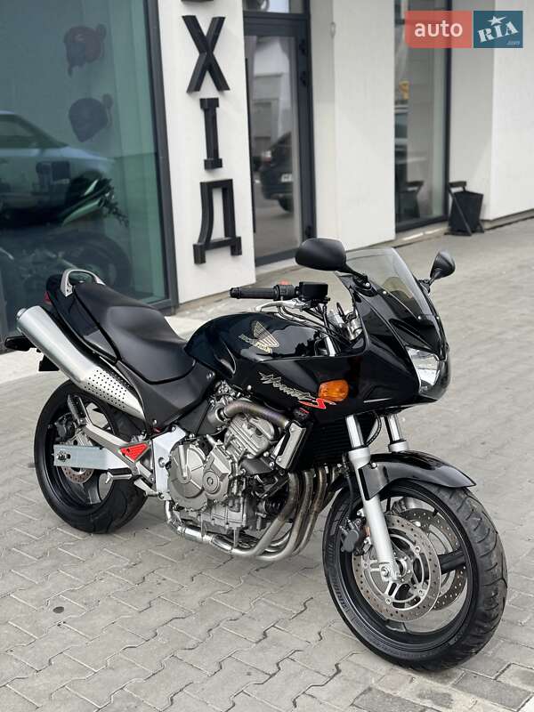 Мотоцикл Спорт-туризм Honda CB 600F Hornet 2000 в Ровно