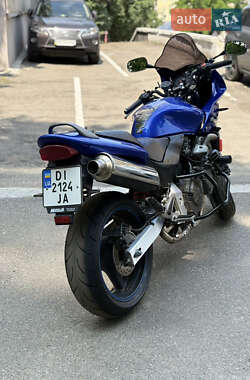 Мотоцикл Спорт-туризм Honda CB 600F Hornet 2001 в 