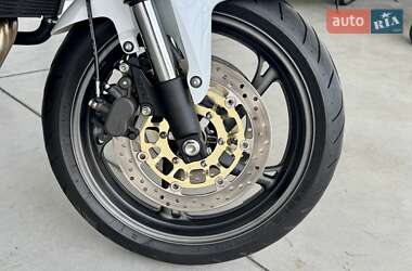 Мотоцикл Без обтекателей (Naked bike) Honda CB 600F Hornet 2011 в 
