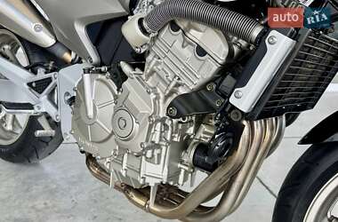Мотоцикл Без обтікачів (Naked bike) Honda CB 600F Hornet 2005 в 
