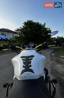 Мотоцикл Классик Honda CB 600F Hornet 2005 в 