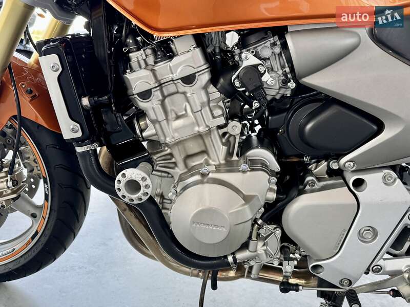 Мотоцикл Без обтекателей (Naked bike) Honda CB 600F Hornet 2006 в Хмельницком