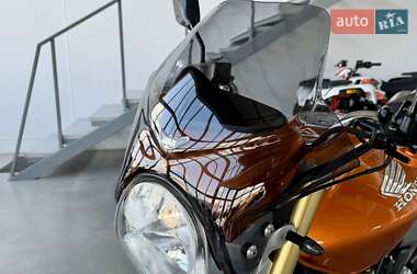 Мотоцикл Без обтекателей (Naked bike) Honda CB 600F Hornet 2006 в 