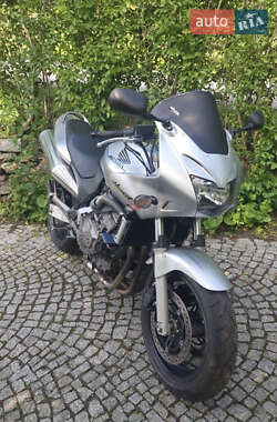Мотоцикл Спорт-туризм Honda CB 600F Hornet 1999 в 