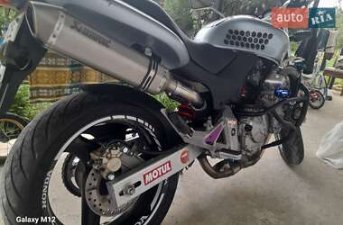 Мотоцикл Без обтекателей (Naked bike) Honda CB 600F Hornet 1998 в 