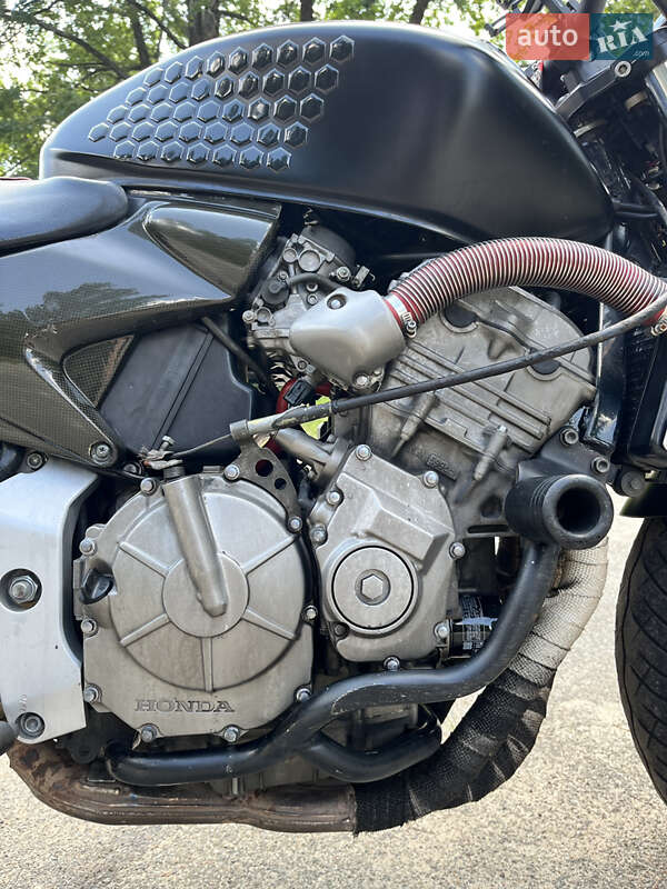 Мотоцикл Без обтекателей (Naked bike) Honda CB 600F Hornet 2003 в Дымере