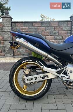 Мотоцикл Без обтекателей (Naked bike) Honda CB 600F Hornet 2005 в 
