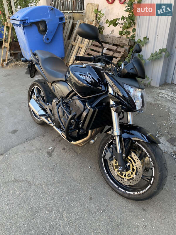 Мотоцикл Без обтекателей (Naked bike) Honda CB 600F Hornet 2010 в Одессе