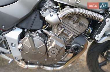 Мотоцикл Спорт-туризм Honda CB 600F Hornet 2002 в  фото 39 Мотоцикл Спорт-туризм Honda CB 600F Hornet 2002 в