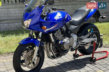 Мотоцикл Спорт-туризм Honda CB 600F Hornet 2002 в 