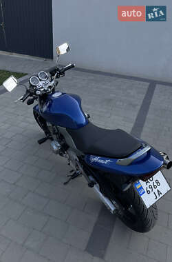 Мотоцикл Спорт-туризм Honda CB 600F Hornet 2000 в 