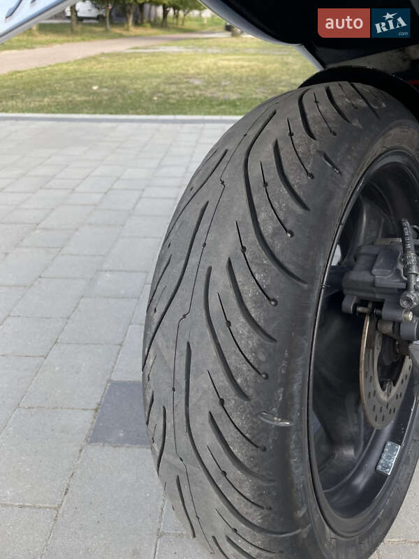 Мотоцикл Спорт-туризм Honda CB 600F Hornet 2000 в Ужгороде