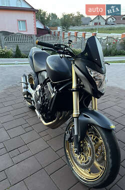 Мотоцикл Без обтекателей (Naked bike) Honda CB 600F Hornet 2013 в 