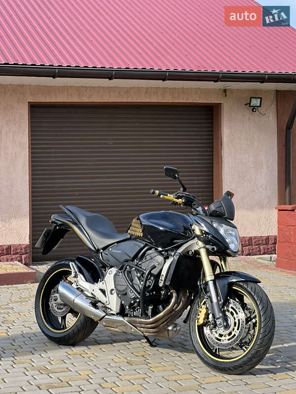 Мотоцикл Без обтекателей (Naked bike) Honda CB 600F Hornet 2010 в 