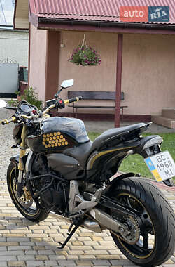 Мотоцикл Без обтекателей (Naked bike) Honda CB 600F Hornet 2010 в 