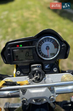Мотоцикл Без обтекателей (Naked bike) Honda CB 600F Hornet 2006 в  фото 8 Мотоцикл Без обтекателей (Naked bike) Honda CB 600F Hornet 2006 в