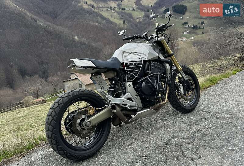 Мотоцикл Кастом Honda CB 600F Hornet 2011 в 