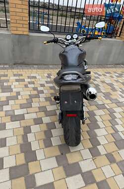 Мотоцикл Без обтекателей (Naked bike) Honda CB 600F Hornet 2001 в 
