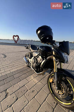 Мотоцикл Без обтекателей (Naked bike) Honda CB 600F Hornet 2008 в 