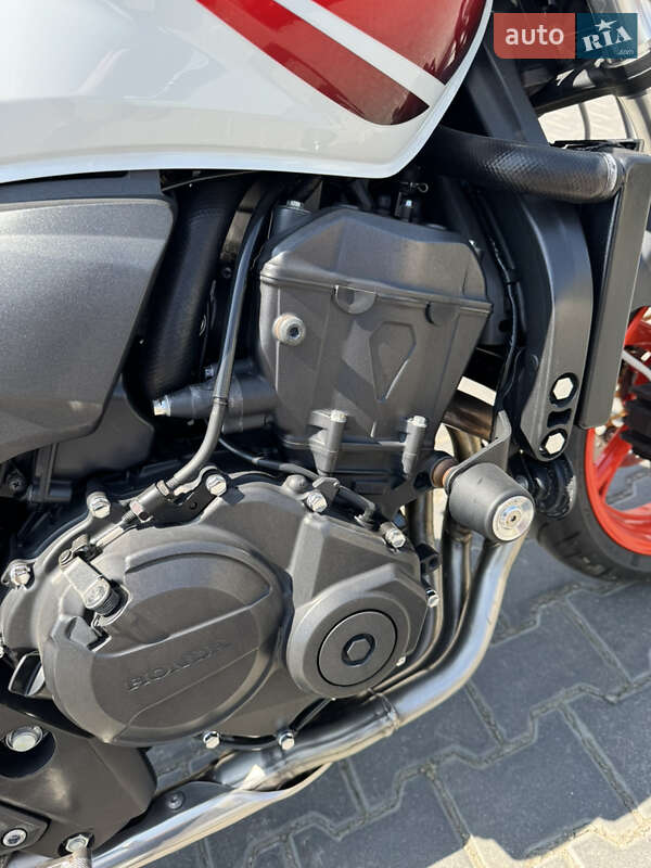 Мотоцикл Без обтекателей (Naked bike) Honda CB 600F Hornet 2009 в Черновцах