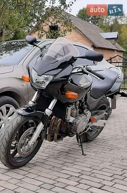 Грузовые мотороллеры, мотоциклы, скутеры, мопеды Honda CB 600F Hornet 2000 в Подволочиске