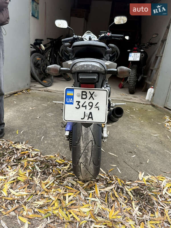 Мотоцикл Без обтекателей (Naked bike) Honda CB 600F Hornet 2007 в Каменец-Подольском фото 5 Мотоцикл Без обтекателей (Naked bike) Honda CB 600F Hornet 2007 в Каменец-Подольском