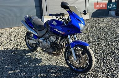 Мотоцикл Спорт-туризм Honda CB 600F Hornet 2001 в Луцке