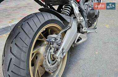 Мотоцикл Без обтекателей (Naked bike) Honda CB 650F 2014 в 