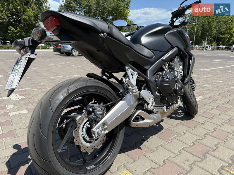 Мотоцикл Без обтікачів (Naked bike) Honda CB 650F 2014 в Одесі
