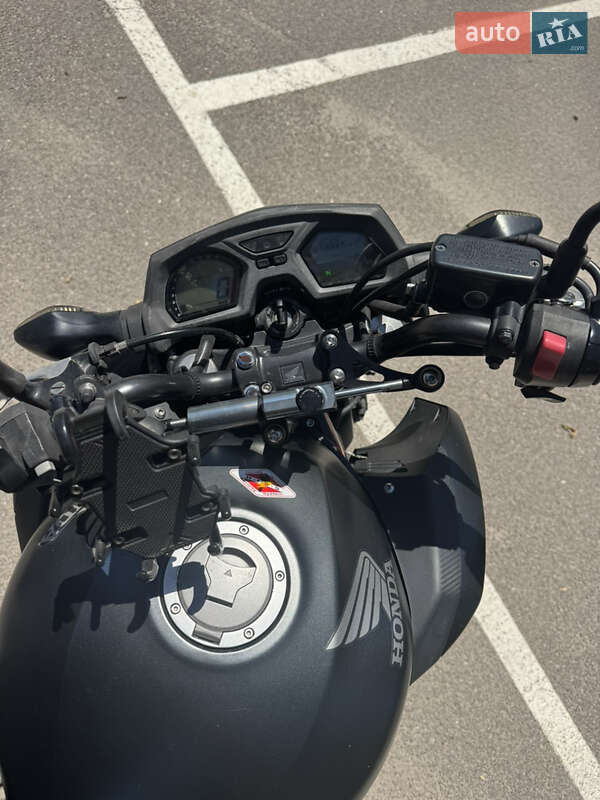 Мотоцикл Без обтікачів (Naked bike) Honda CB 650F 2015 в Києві