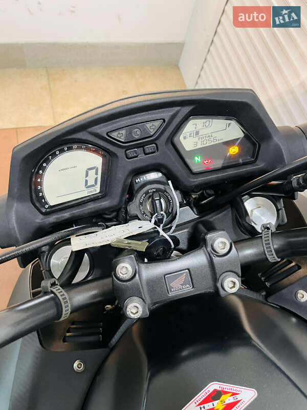 Мотоцикл Без обтекателей (Naked bike) Honda CB 650F 2014 в Киеве