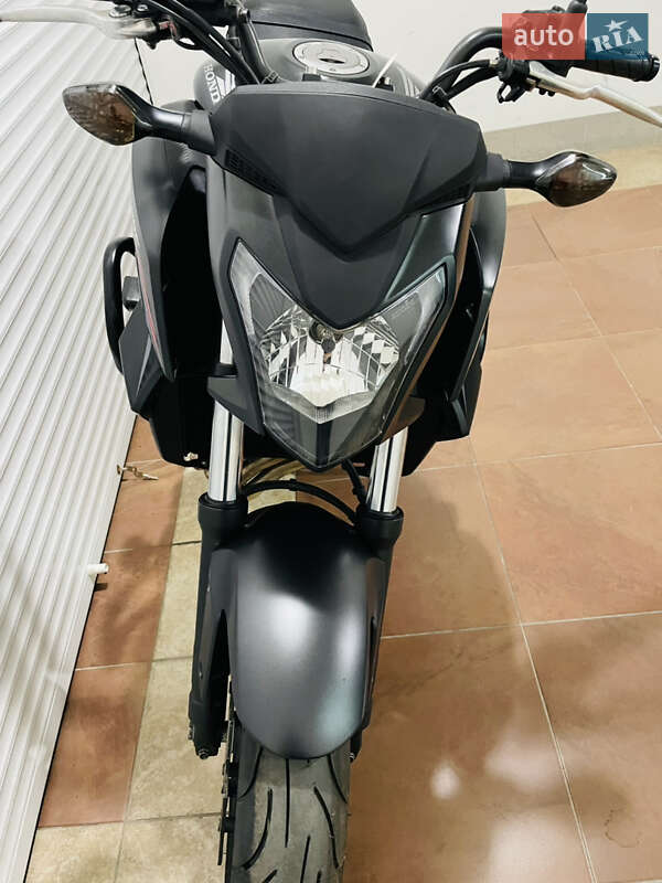 Мотоцикл Без обтекателей (Naked bike) Honda CB 650F 2014 в Киеве