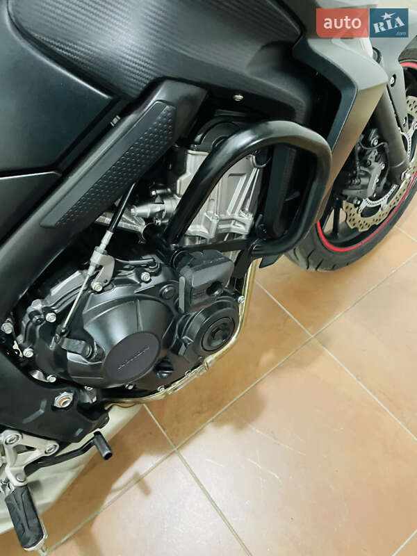 Мотоцикл Без обтекателей (Naked bike) Honda CB 650F 2014 в Киеве