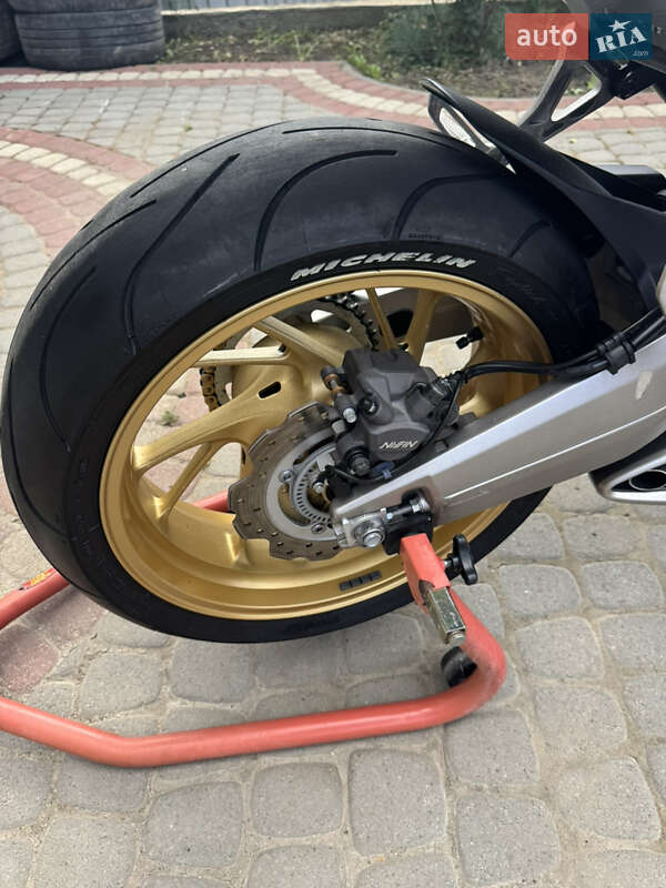 Мотоцикл Без обтекателей (Naked bike) Honda CB 650F 2015 в Хотине