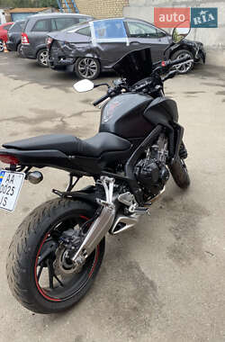 Мотоцикл Без обтекателей (Naked bike) Honda CB 650F 2015 в 