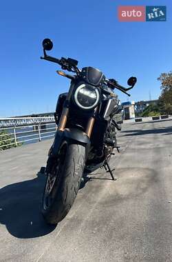 Мотоцикл Без обтекателей (Naked bike) Honda CB 650R 2021 в Днепре