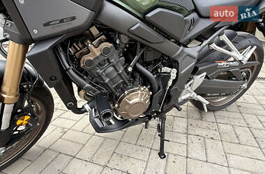 Мотоцикл Без обтікачів (Naked bike) Honda CB 650R 2024 в 