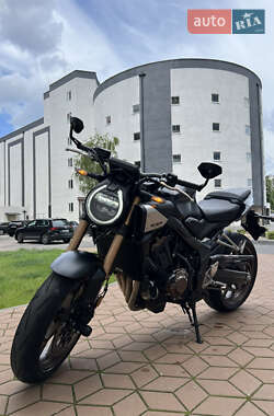 Мотоцикл Без обтекателей (Naked bike) Honda CB 650R 2024 в Черкассах