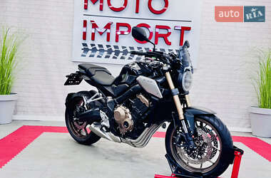 Спортбайк Honda CB 650R 2019 в 