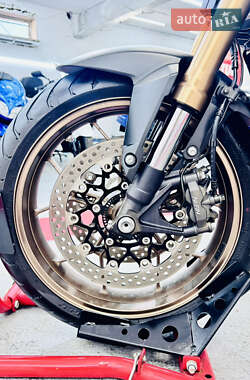 Спортбайк Honda CB 650R 2019 в 