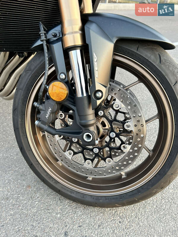 Мотоцикл Без обтекателей (Naked bike) Honda CB 650R 2024 в Первомайске