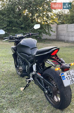 Мотоцикл Без обтекателей (Naked bike) Honda CB 650R 2024 в 