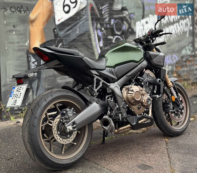 Мотоцикл Без обтікачів (Naked bike) Honda CB 650R 2024 в Києві