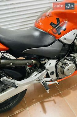 Мотоцикл Без обтікачів (Naked bike) Honda CB 900F Hornet 2002 в 