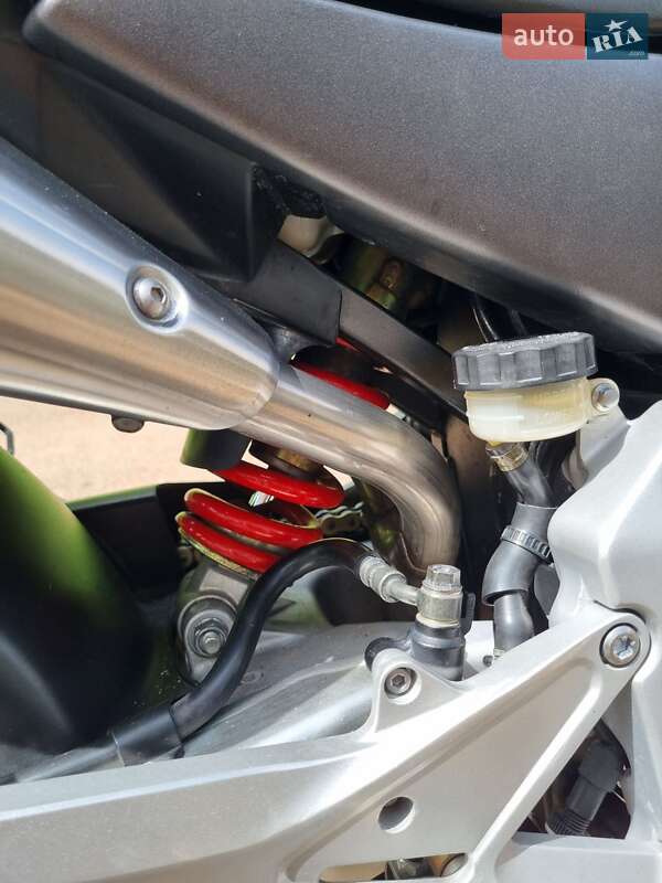 Мотоцикл Без обтекателей (Naked bike) Honda CB 900F Hornet 2003 в Помошной