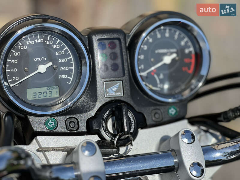 Мотоцикл Без обтекателей (Naked bike) Honda CB 900F Hornet 2003 в Буске фото 9 Мотоцикл Без обтекателей (Naked bike) Honda CB 900F Hornet 2003 в Буске