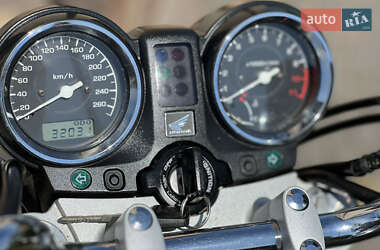 Мотоцикл Без обтекателей (Naked bike) Honda CB 900F Hornet 2003 в 