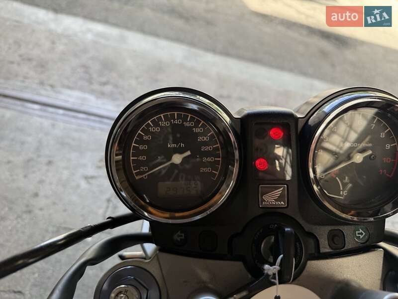 Мотоцикл Без обтекателей (Naked bike) Honda CB 900F Hornet 2004 в Чернигове