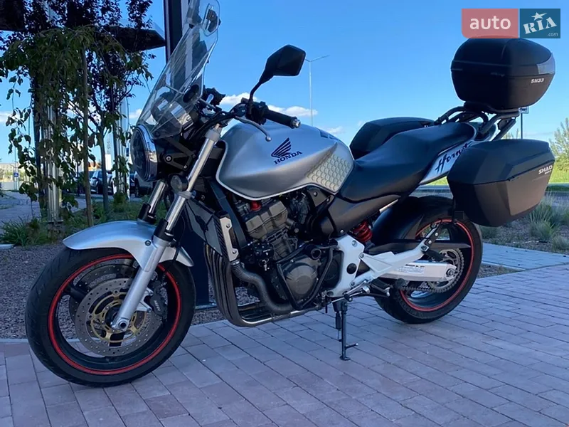 Honda CB 900F Hornet 2005